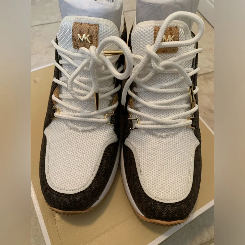 Michael Kors Liv Trainer Shoes - Picture 3 of 9